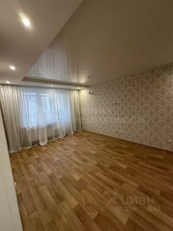1-к кв. Тюменская область, Тюмень Кремлевская ул., 110к2 (42.0 м) - Фото 0