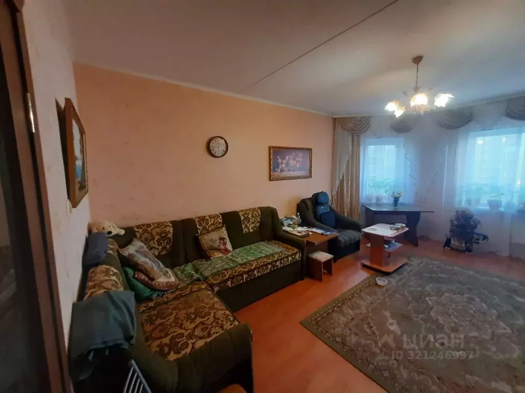 2-к кв. Псковская область, Псков ул. Ижорского Батальона, 45 (64.3 м) - Фото 1