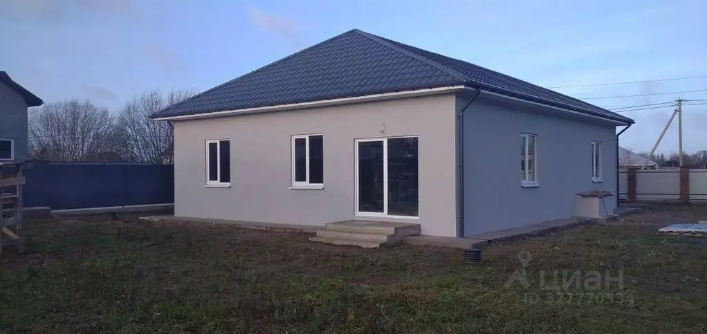 Дом в Калининградская область, Гурьевский муниципальный округ, пос. ... - Фото 1