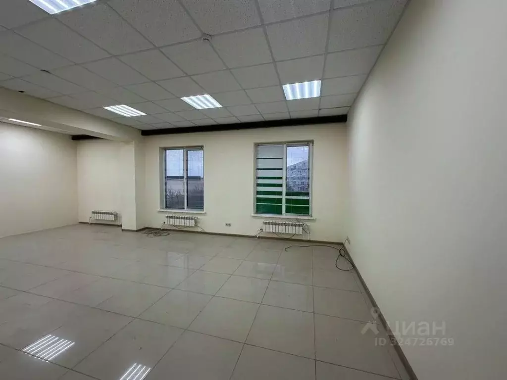 Помещение свободного назначения в Татарстан, Набережные Челны ... - Фото 1