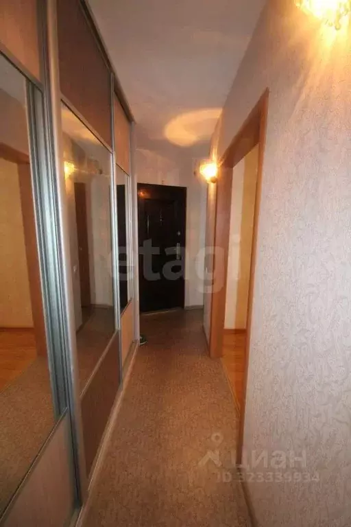 3-к кв. Челябинская область, Челябинск ул. Калинина, 1 (64.5 м) - Фото 1