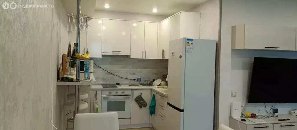 Квартира-студия: Омск, улица Виталия Суровикина, 2 (34.5 м) - Фото 2