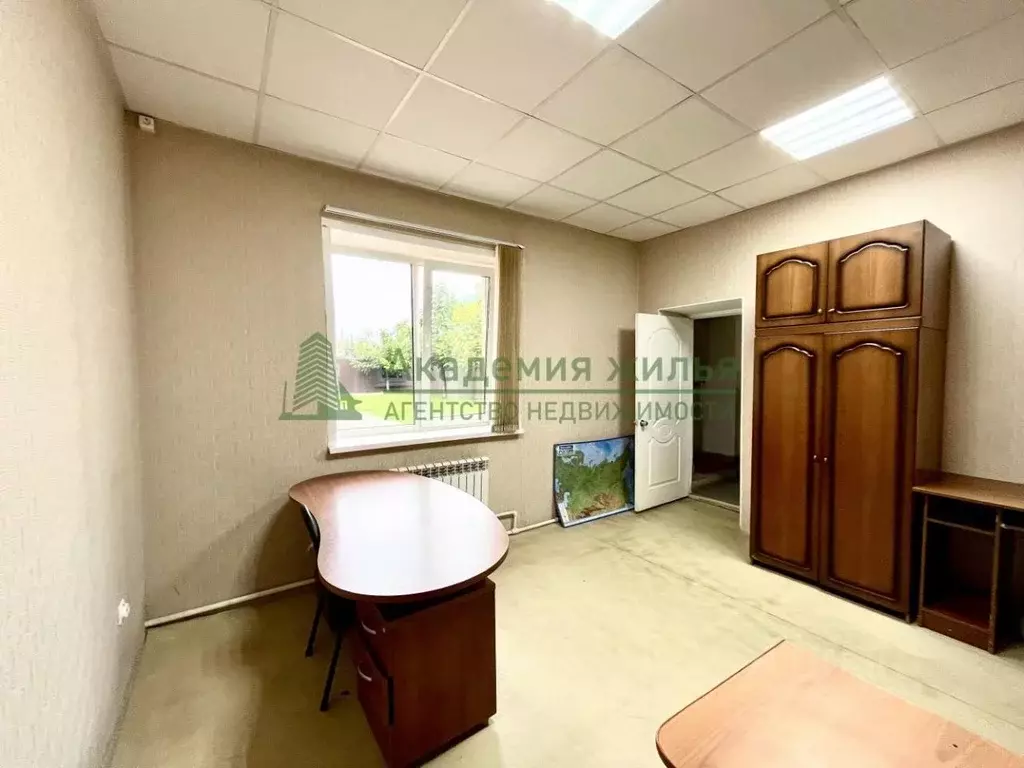 Офис в Саратовская область, Энгельс просп. Строителей, 30А (40 м) - Фото 1