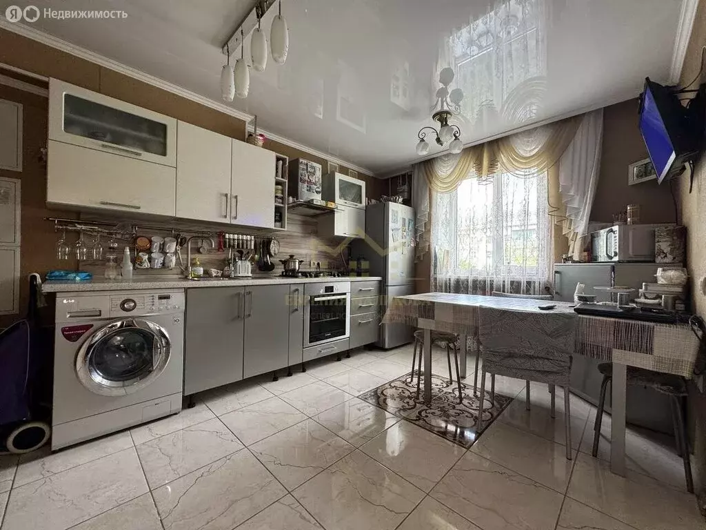 2-комнатная квартира: Севастополь, проспект Победы, 6 (40 м) - Фото 1