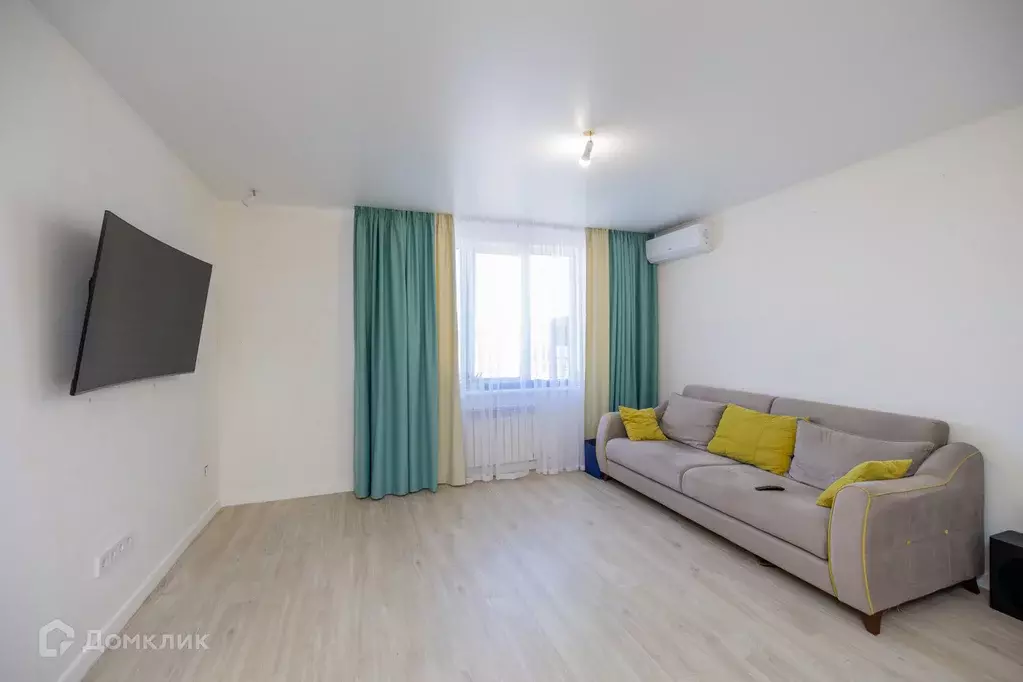 Продаётся 2-к квартира, 69 м - Фото 0