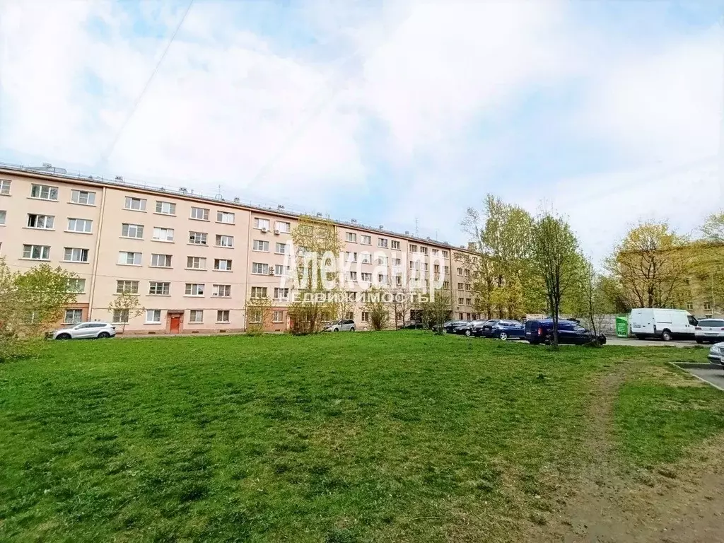 3-к кв. Санкт-Петербург ул. Бабушкина, 61 (58.1 м) - Фото 1