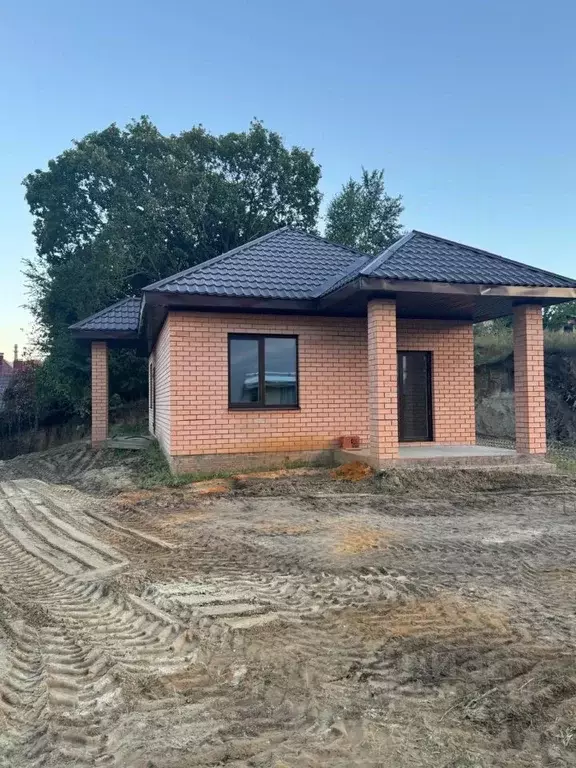 Дом в Саратовская область, Саратов Вешняя ул. (70 м) - Фото 1