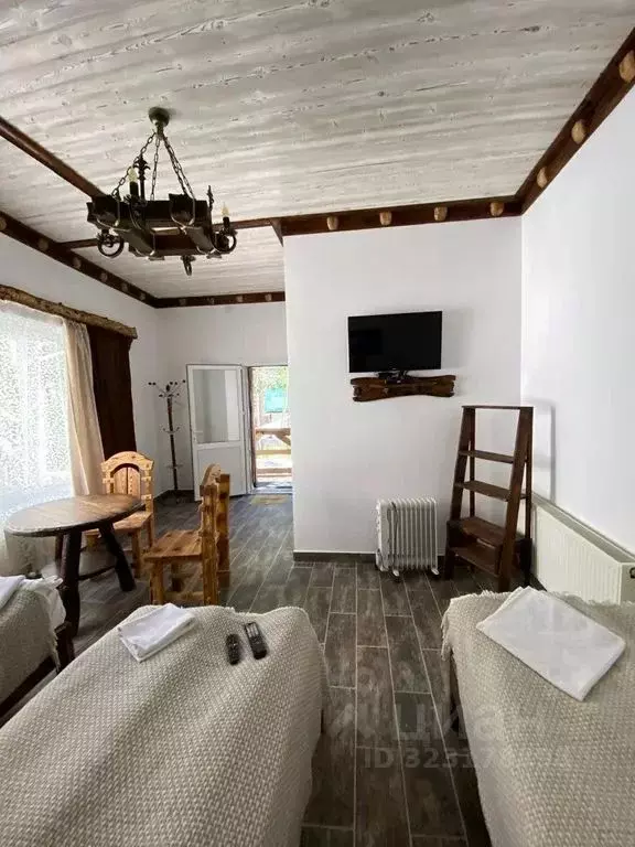 Комната Кабардино-Балкария, Эльбрусский район, с. Терскол ул. Азау, 9 - Фото 2