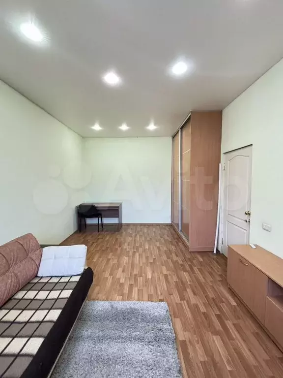 1-к. квартира, 38 м, 2/5 эт. - Фото 1