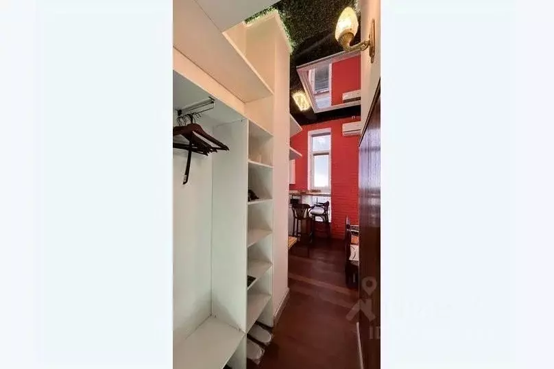 1-к кв. Татарстан, Казань ул. Зинина, 1 (17.0 м) - Фото 1