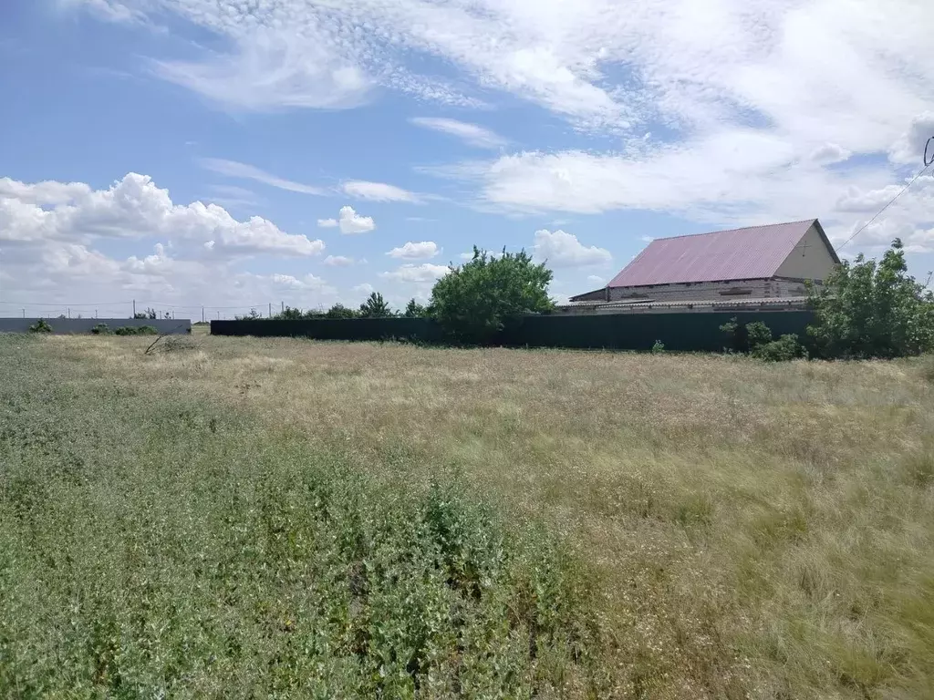 Участок в Волгоградская область, Волжский ул. Автомобилистов (10.3 ... - Фото 0