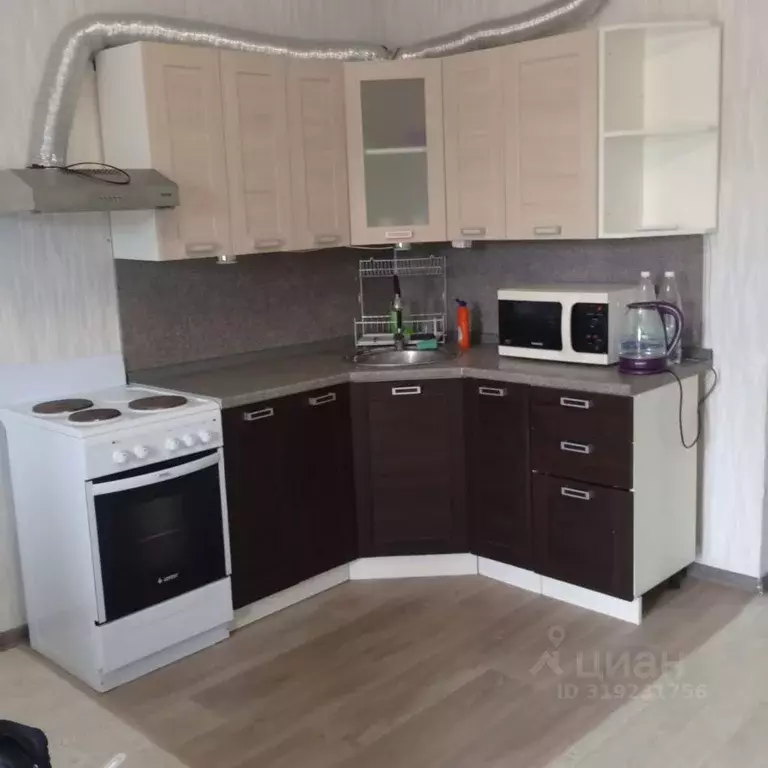 Студия Татарстан, Зеленодольск просп. Строителей, 4 (24.0 м) - Фото 0