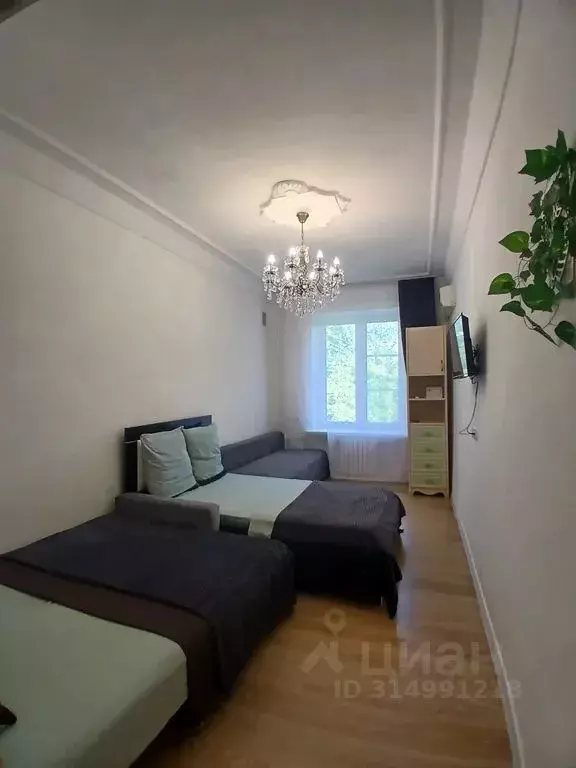 2-к кв. Волгоградская область, Волгоград ул. В.И. Ленина, 25 (67.0 м) - Фото 1
