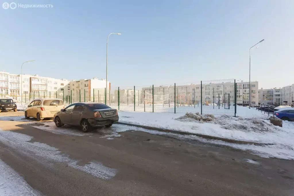 2-комнатная квартира: село Миловка, улица Довлатова, 4 (55.4 м) - Фото 1