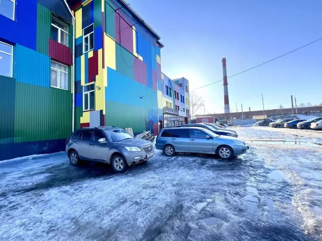Помещение свободного назначения в Удмуртия, Ижевск ул. Орджоникидзе, 4 ... - Фото 1