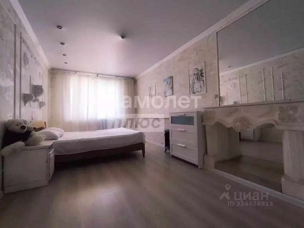 2-к кв. Краснодарский край, Ейск ул. Калинина, 73/4 (81.1 м) - Фото 1