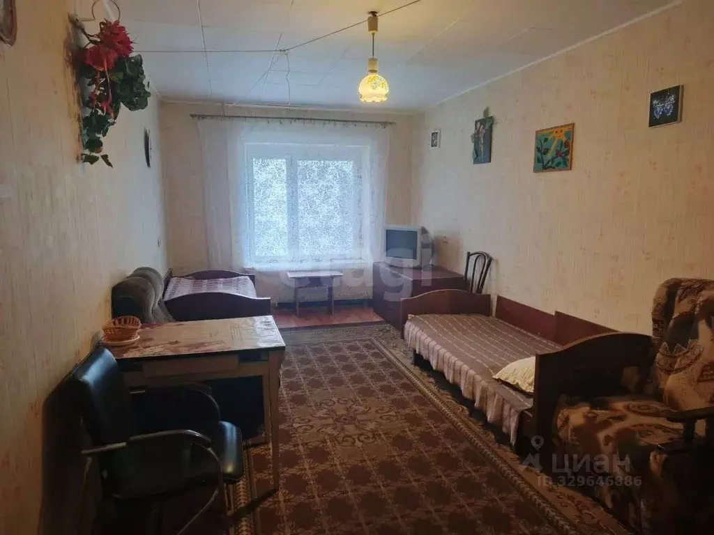 3-к кв. Ленинградская область, Кириши Советская ул., 18 (69.1 м) - Фото 1