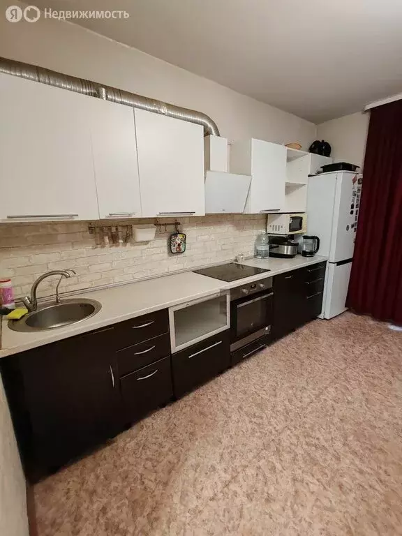 3-комнатная квартира: Челябинск, улица Агалакова, 66 (57 м) - Фото 2