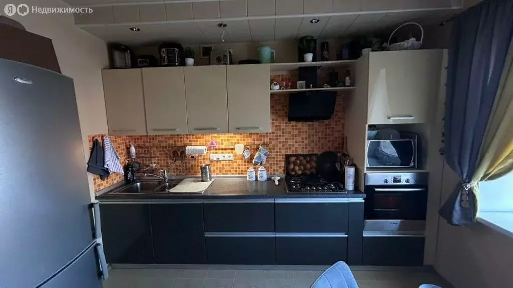 2-комнатная квартира: Аксай, улица Платова, 83Г (63.2 м) - Фото 0