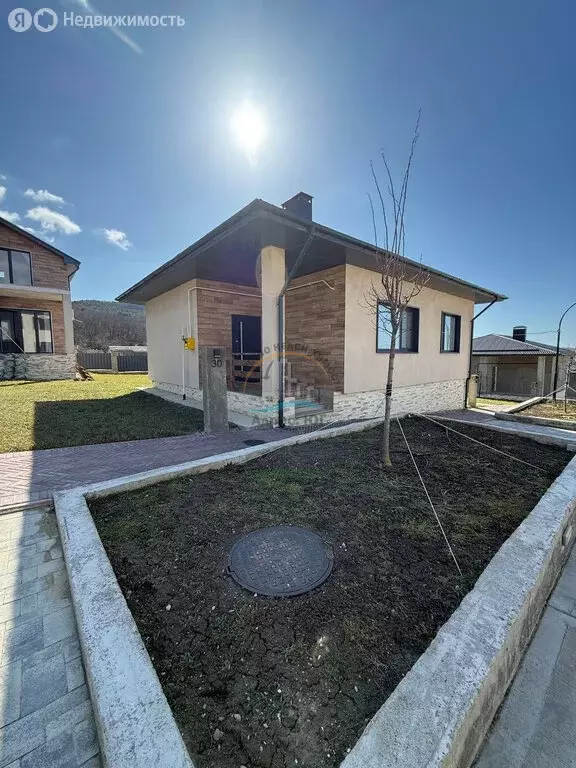 Дом в село Супсех, Виноградная улица, 17Ас42 (75 м) - Фото 1