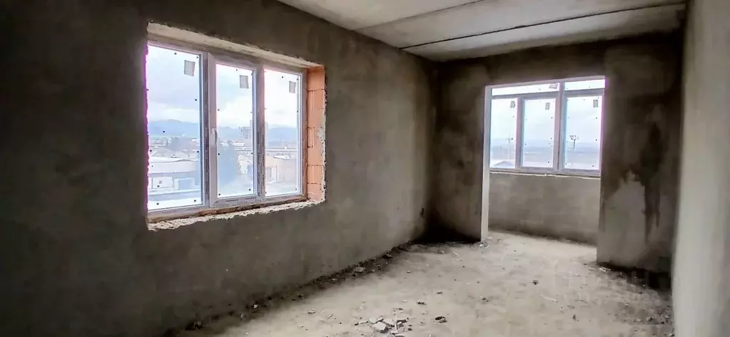 3-к кв. Кабардино-Балкария, Нальчик ул. Шарданова, 46Г (101.3 м) - Фото 0
