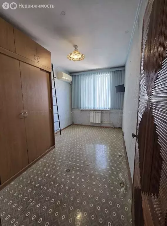 2-комнатная квартира: Казань, улица Кулахметова, 3 (47 м) - Фото 1