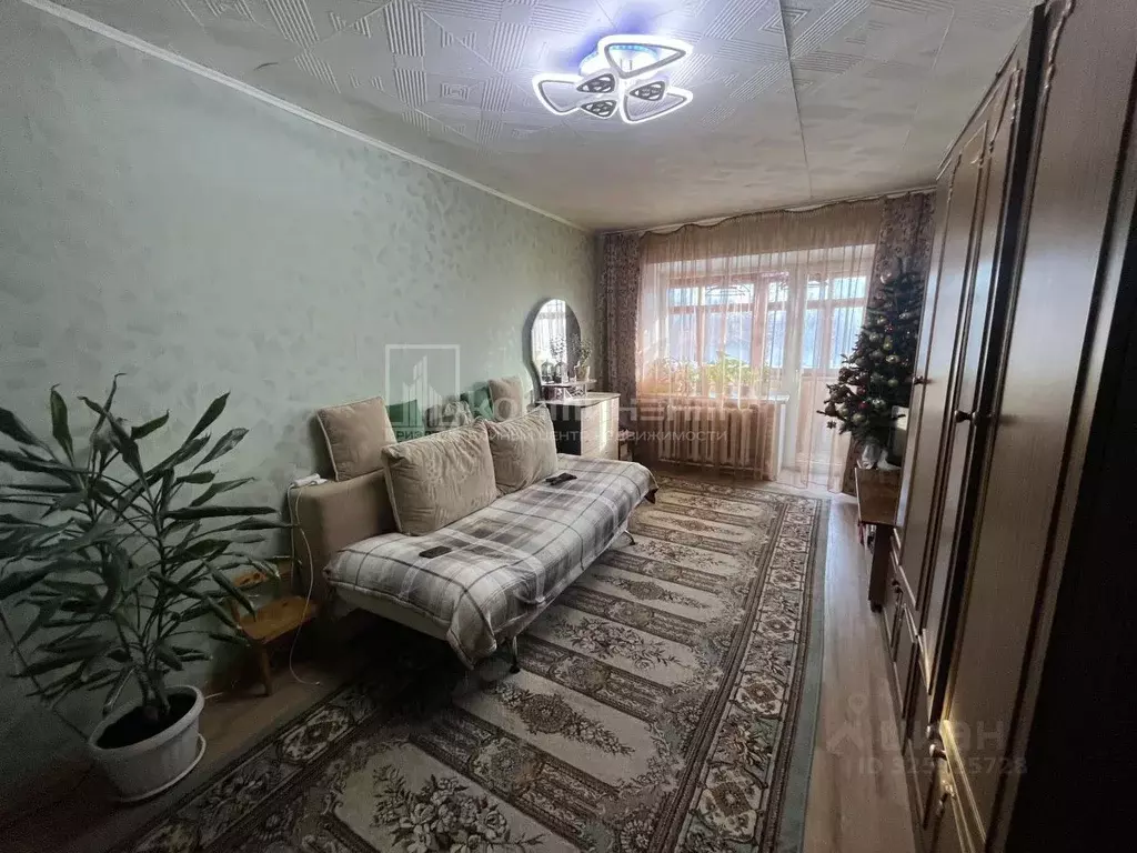 2-к кв. Владимирская область, Ковров ул. Островского, 79 (43.7 м) - Фото 0