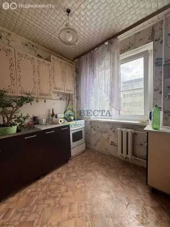 3-комнатная квартира: Курск, 6 (63 м) - Фото 0