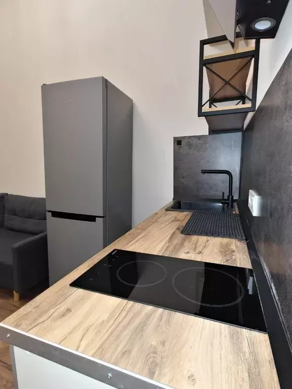 Студия Санкт-Петербург 7-я Васильевского острова линия, 40 (21.0 м) - Фото 1