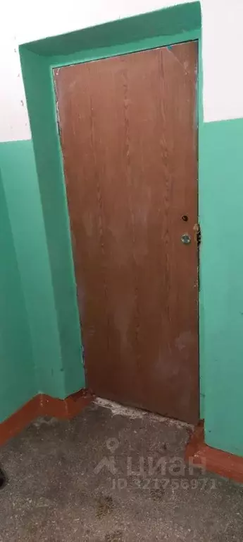 Помещение свободного назначения в Мурманская область, Полярный ул. ... - Фото 0