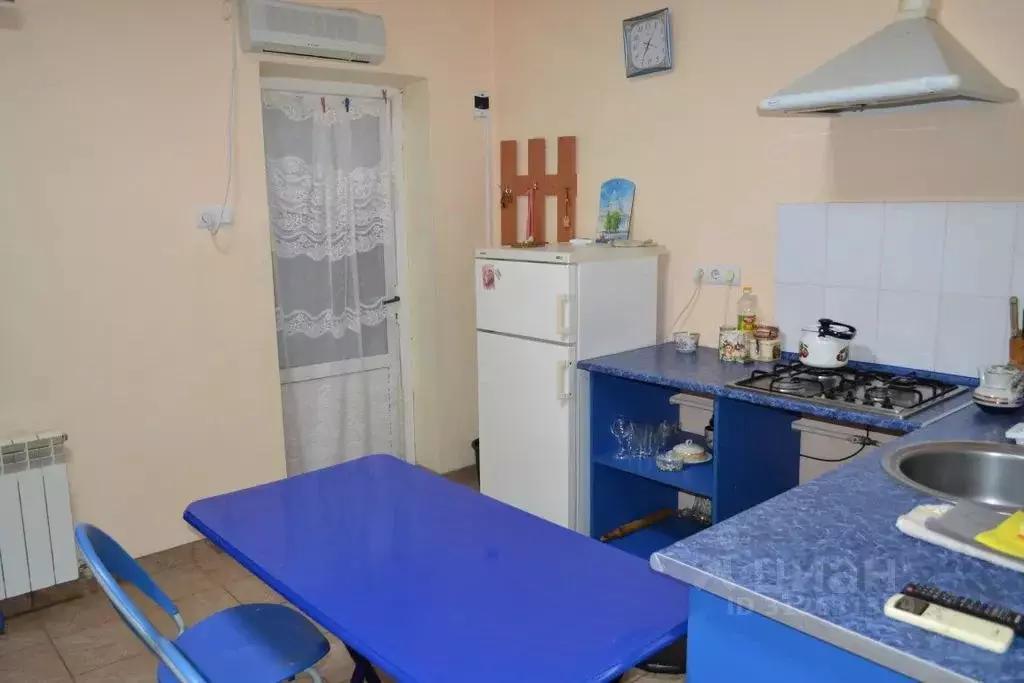 Дом в Крым, Евпатория ул. Просмушкиных, 9 (25 м) - Фото 1