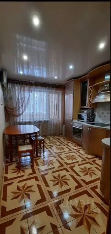 3-к кв. Самарская область, Тольятти 10-й кв-л, бул. Луначарского, 4 ... - Фото 1