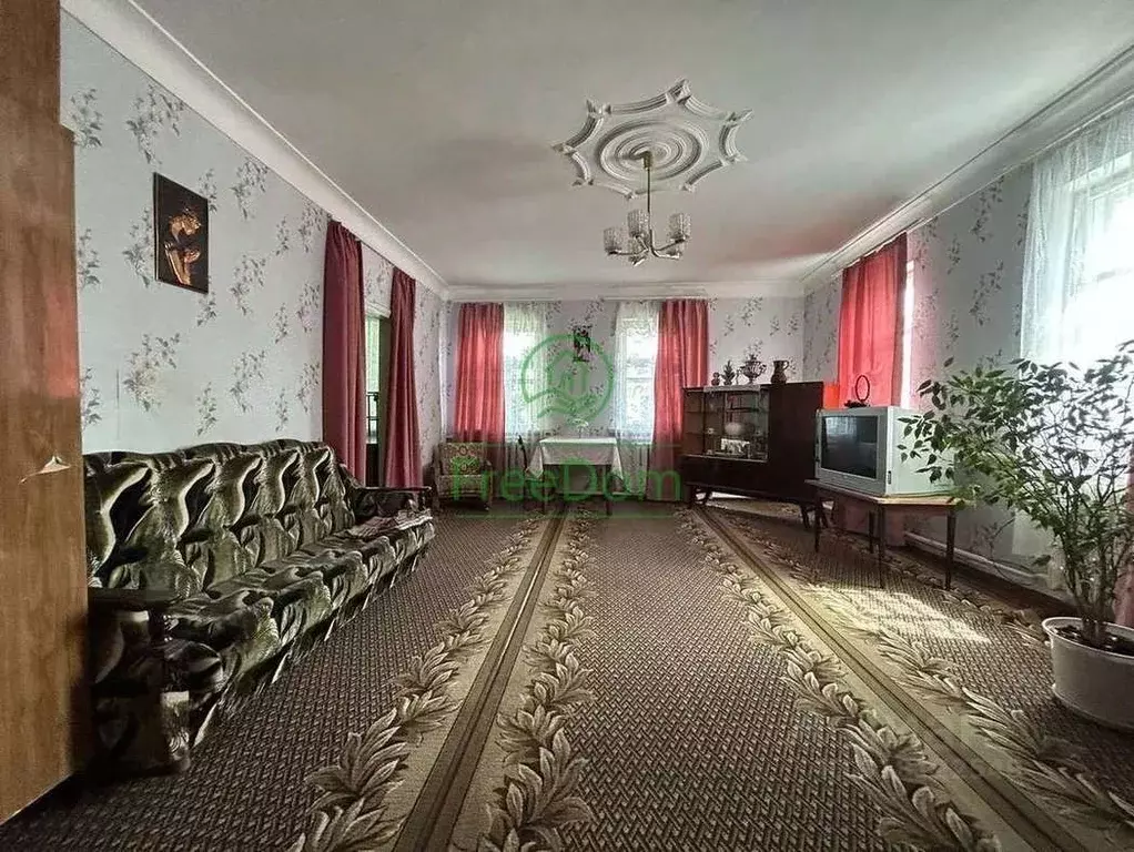 Дом в Белгородская область, Белгород Старогородская ул., 4 (75 м) - Фото 0