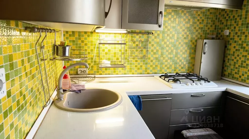 2-к кв. Калужская область, Калуга Анненки мкр, ул. Вишневского, 7 ... - Фото 1