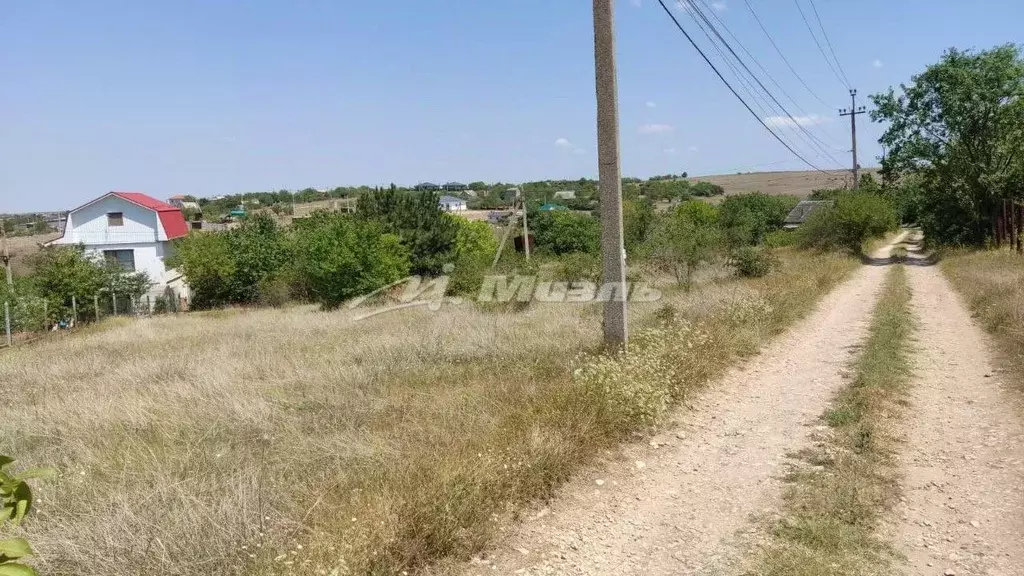 Участок в Крым, Симферопольский район, Трудовское с/пос, Бештерек СТ ... - Фото 2