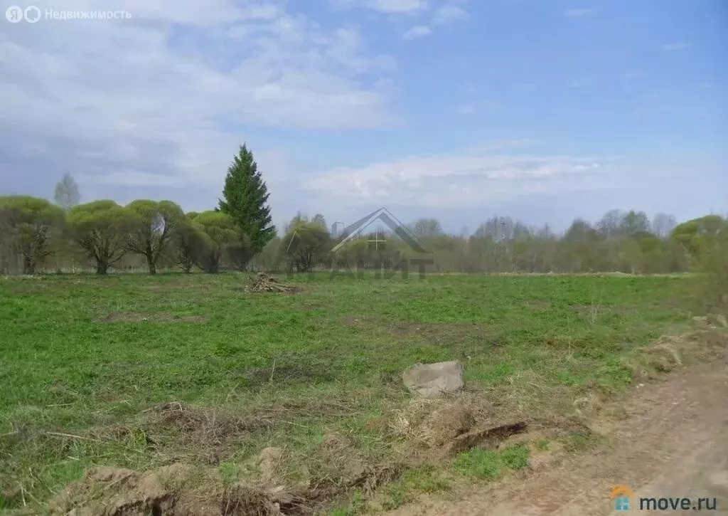 Участок в Малая Вишера, улица 1 Мая (268 м) - Фото 2