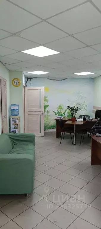 Офис в Алтайский край, Барнаул Привокзальная ул., 49 (35 м) - Фото 1