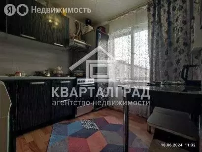 2-комнатная квартира: Саяногорск, микрорайон Ленинградский, 19 (46 м) - Фото 2