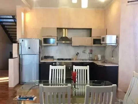 Коттедж 250 м на участке 6 сот. - Фото 0