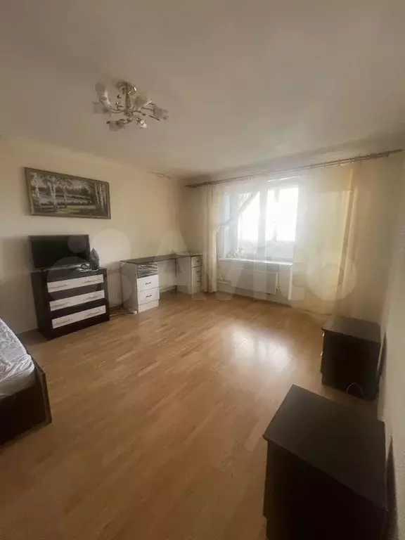 1-к. квартира, 42 м, 6/9 эт. - Фото 1