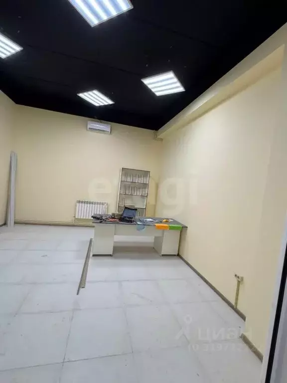 Помещение свободного назначения в Астраханская область, Астрахань пер. ... - Фото 1