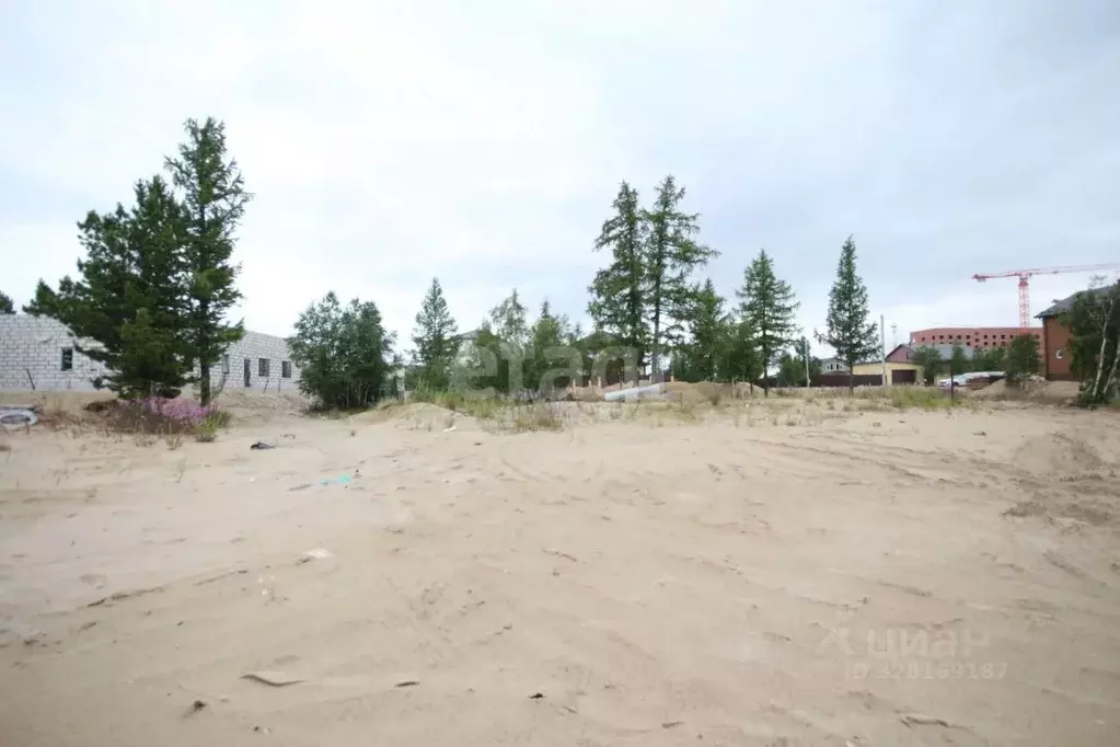 Участок в Ямало-Ненецкий АО, Новый Уренгой ул. Репина, 18 (600.0 сот.) - Фото 1