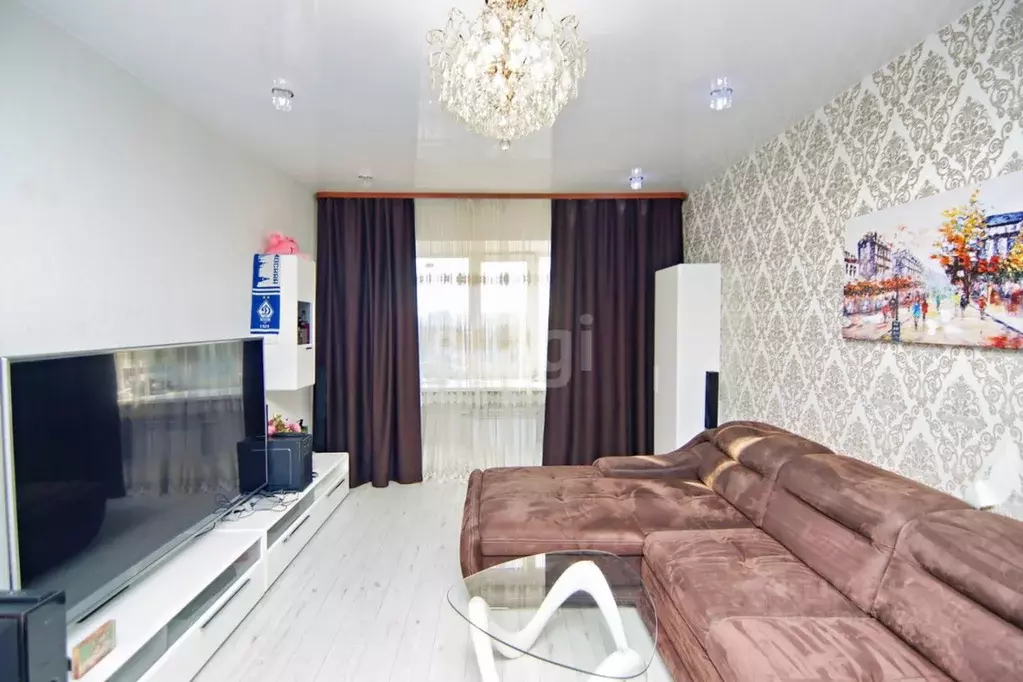 2-к кв. Ханты-Мансийский АО, Сургут ул. Александра Усольцева, 13 (63.1 ... - Фото 2