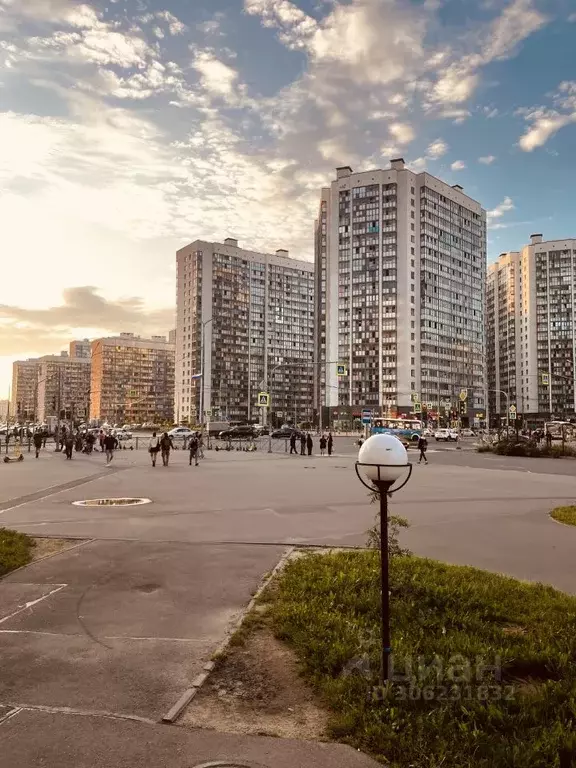 Студия Ленинградская область, Мурино Всеволожский район, бул. ... - Фото 0