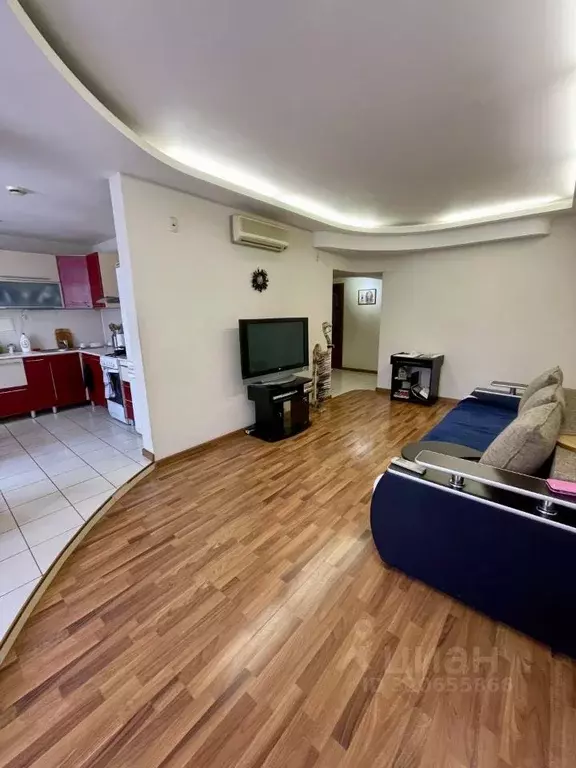 4-к кв. Астраханская область, Астрахань ул. Сун Ят-Сена, 63 (91.0 м) - Фото 1