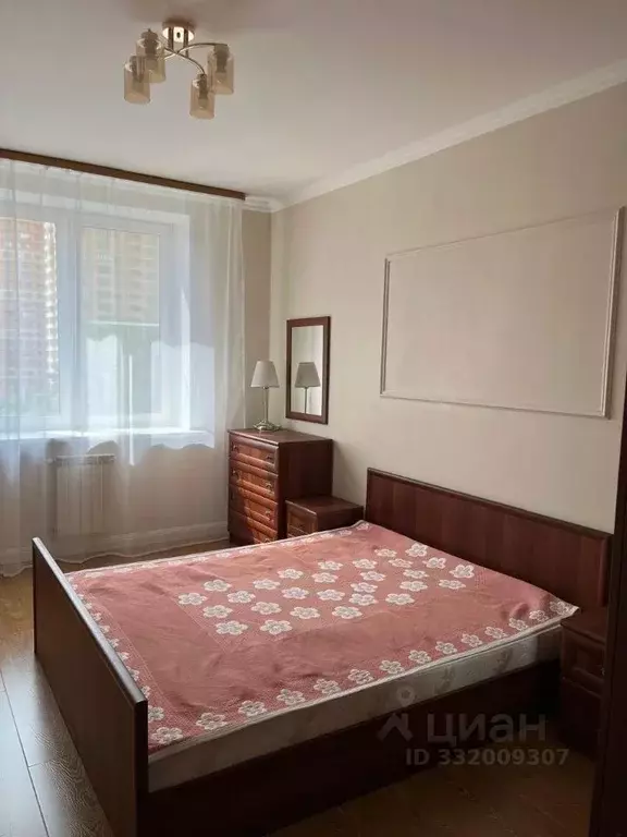 2-к кв. Московская область, Реутов ул. Октября, 24 (80.0 м) - Фото 1
