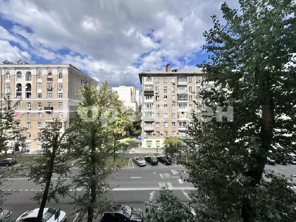 Продается 4-комнатная квартира - Фото 1