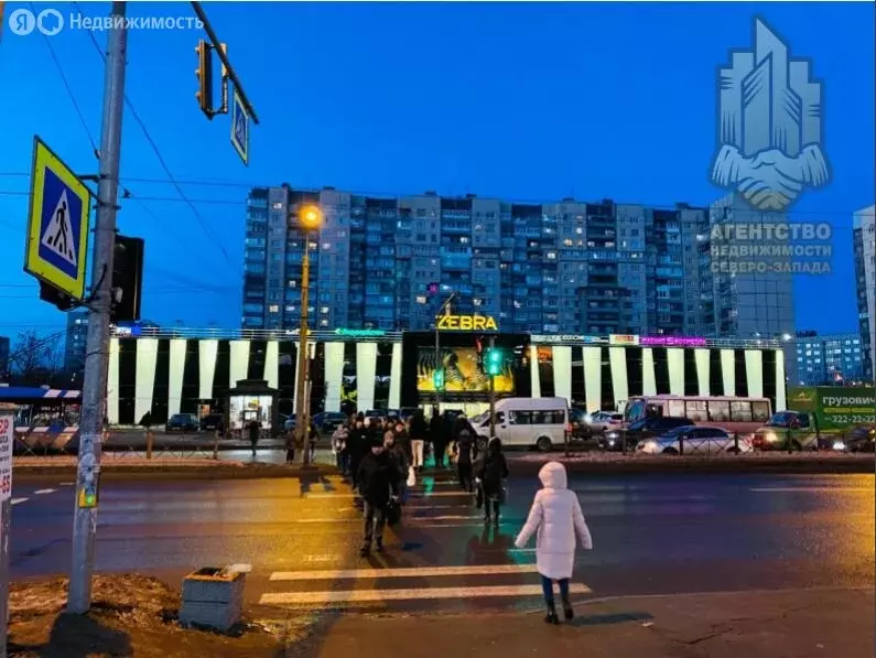 Помещение свободного назначения (1468 м) - Фото 1