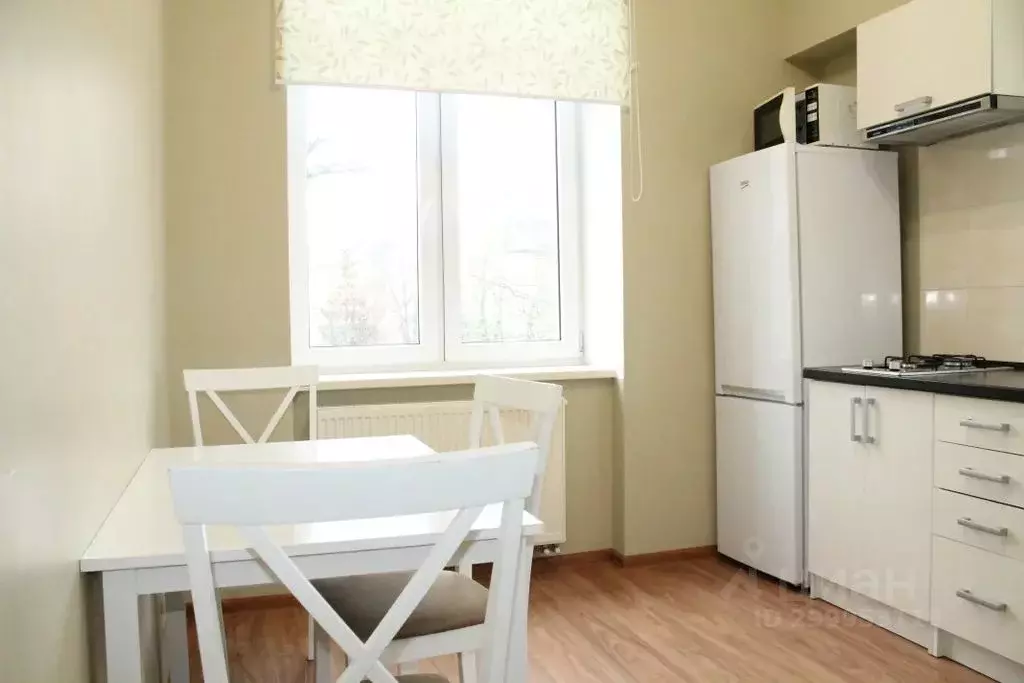 Комната Калининградская область, Пионерский Комсомольская ул., 10 - Фото 2