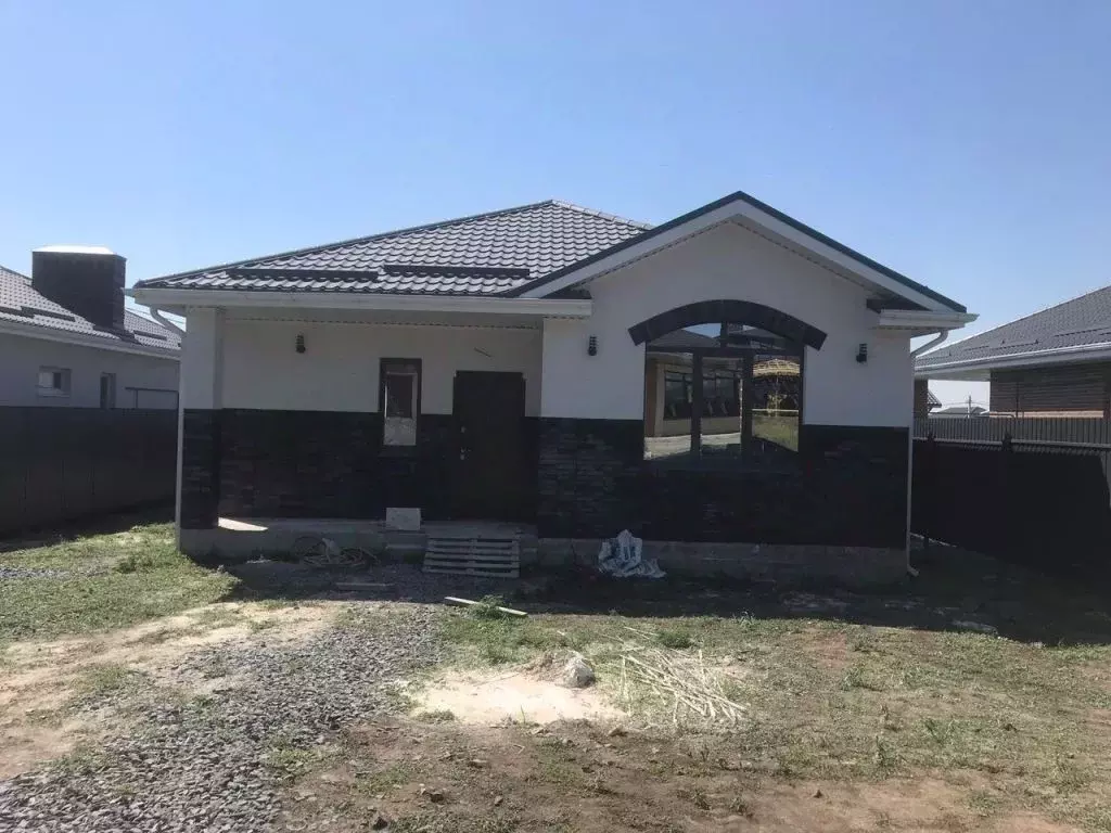 Дом в Ростовская область, Ростов-на-Дону ул. Петренко (130 м) - Фото 2